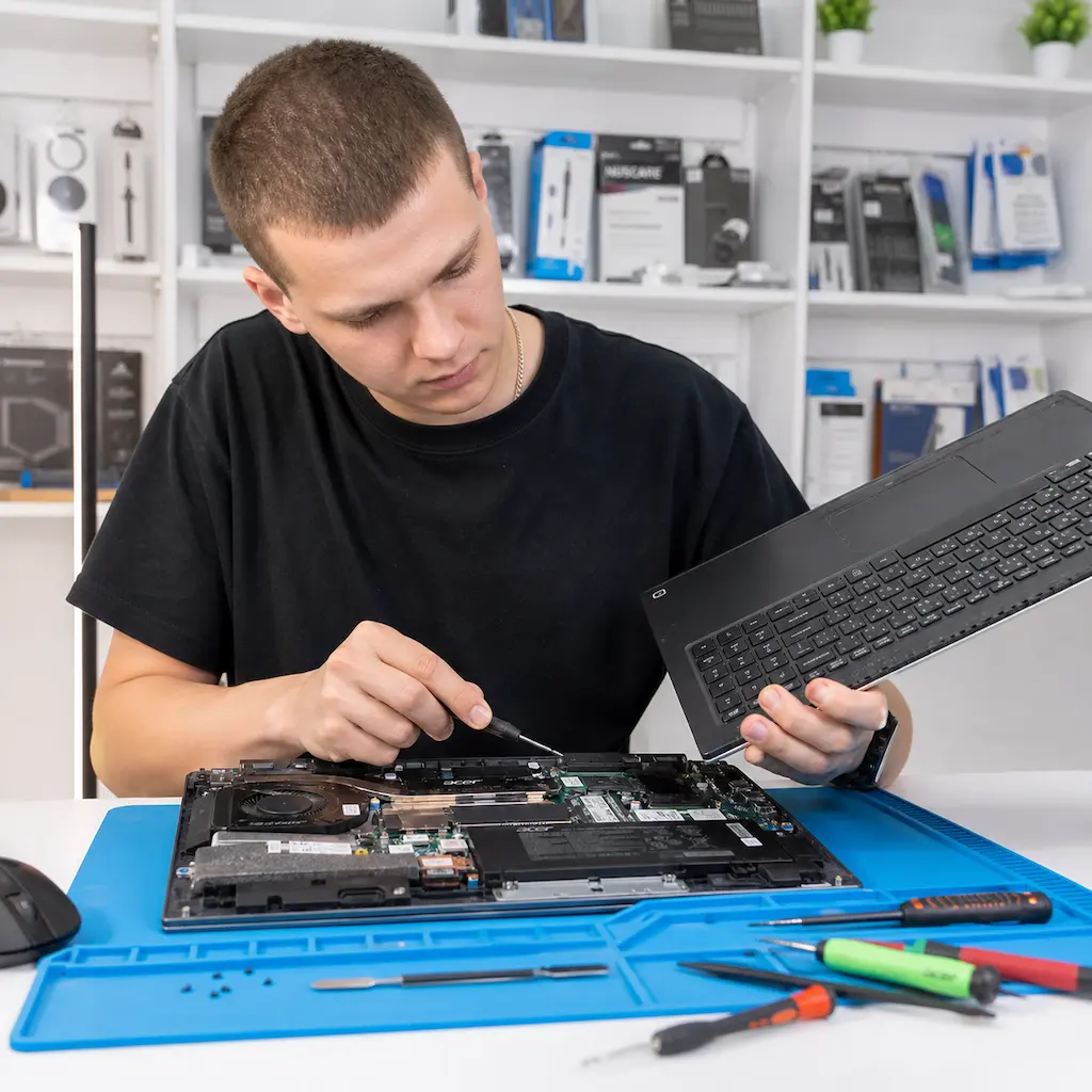 заменить клавиатуру на ноутбуке Acer в Архангельском
